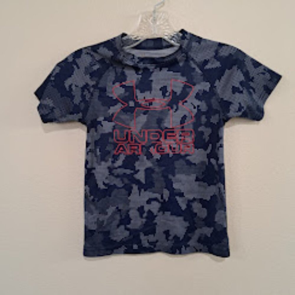 Under Armour Youth small soft dri-fit t-shirt blue with red letters short sleeve